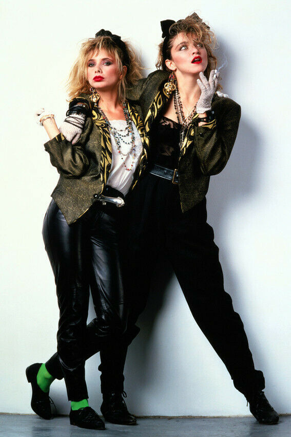 MADONNA ROSANNA ARQUETTE DESPERATELY SEEKING SUSAN ICONIC POSE 24x36 POSTER