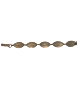 Pure brone clasp on oval leaf vintage bracelet - $6.74 CAD