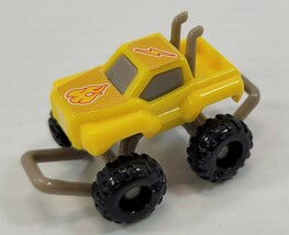 *C53) Ferrero Kinder Surprise Egg Yellow Monster Truck Vehicle - €5,15 EUR