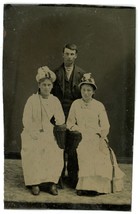 CIRCA 1860&#39;S 1/6 Plate 2.13X3.25 in TINTYPE One Handsome Man Two Beautiful Women - £14.69 GBP