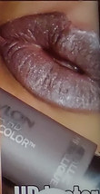 New Revlon Ultra HD Metallic Matte Liquid Lipcolor #720 Luster - $3.96