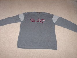 Sean John Men&#39;s Sweater Size L Gray Maroon SJC Letters Long Sleeve Sweater - £18.33 GBP