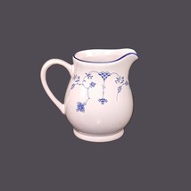 Royal Oak RLO2 creamer jug. Finlandia-inspired blue-and-white tableware. - £19.20 GBP