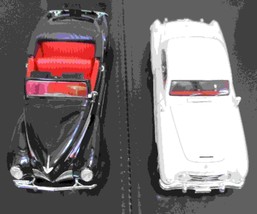 1953 Nash &amp; 1939 Lincoln Zephyr Convertible 1:32 Scale - £32.98 GBP