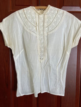 Lace front button back short sleeve prairie Victorian look blouse - $19.75