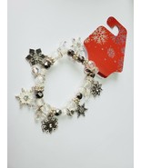 Kohl&#39;s Women&#39;s Silver Tone Christmas Stretch Charm Bracelet Snow Flakes New - $222.02 MXN