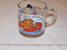 McDonald&#39;s 1978 Garfield and Odie &quot;I&#39;m Easy to Get Along...&quot; Coffee Mug ... - £12.12 GBP