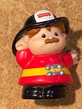 1998 Fisher Price Little People Firefighter w/Mustache *Nice Condition* j2 - $186.63 MXN