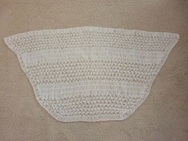 Vintage Hand Crocheted Shawl Stole Wrap Circa 1950 Antique White EUC - £15.81 GBP
