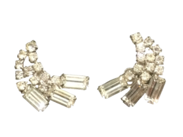 Vintage WEISS Screw Back Earrings Faceted Prong-Set Crystal Rhinestones Rhodium  - £23.63 GBP