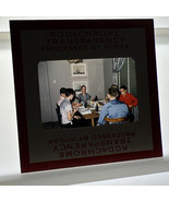  Teenage Boys At Table Eating Hotdogs Drinking Coca Cola 35mm Slide Phot... - €9,83 EUR