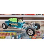  ZEE TOYS FORD MOD RAT ROD HOT ROD CAR PLASTIC TOY 1960s IN GREEN - $927.14 MXN