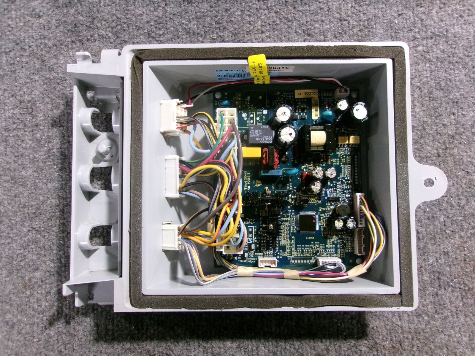 5303918499 FRIGIDAIRE ELECTROLUX  REFRIGERATOR MAIN CONTROL BOARD - $250.00