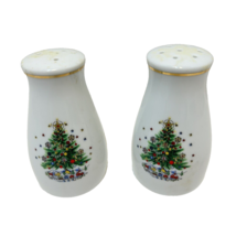 Vintage Salem Porcelain Christmas Eve Pair of Salt and Pepper Shakers Tree 3.25&quot; - £10.58 GBP