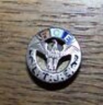 Vintage Fraternal Order Of Eagles Foe Lapel Badge - £9.73 GBP