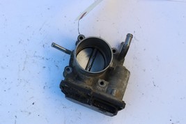 2012-2014 HYUNDAI VELOSTER NON TURBO THROTTLE BODY  R1670 - $1,446.29 MXN