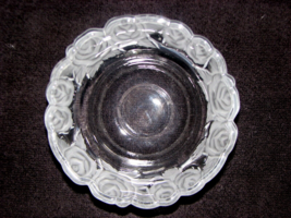 Vintage Candy Bowl - Trinket Dish Floral Rose Etched Crystal Glass Patte... - £12.03 GBP