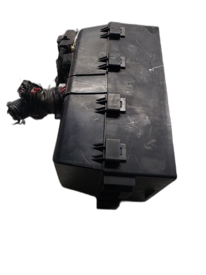 Fuse Box Engine Without Fog Lamps With Cruise Control Fits 06-07 FOCUS 1331542 Item image 5