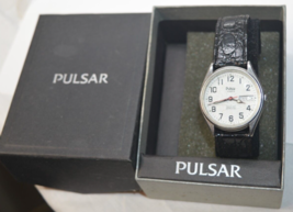 Vintage Pulsar Railroad Approved Y148-7009 Day Date Men&#39;s Watch In Box GUARANTEE - £46.47 GBP