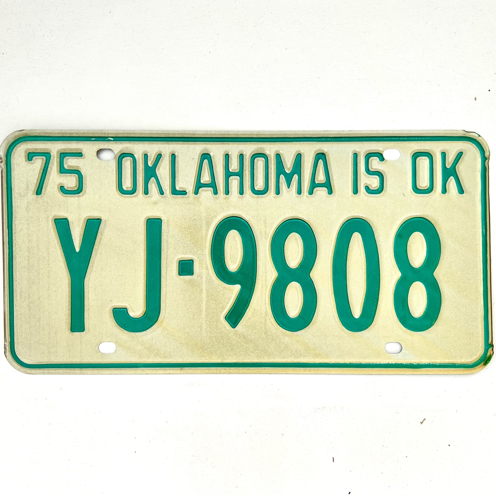 1975 United States Oklahoma Oklahoma County Passenger License Plate YJ-9808 - £14.11 GBP