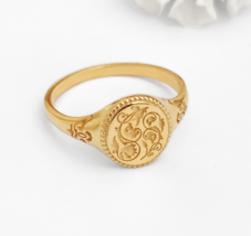 9K 14K 18K Floral Wreath signet ring,Solid gold vintage flower signet ring women - £333.68 GBP+