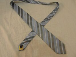 Donald J. Trump Signature Collection 100% Silk Blue Gray & Tie Protector... - $38.01 Donald J. Trump Signature Collection 100% Silk Blue Gray & Tie Protector... - $38.01