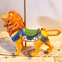 2004 Hallmark Ornaments Majestic Lion Carousel Ride Collectors Series #1 - £11.94 GBP