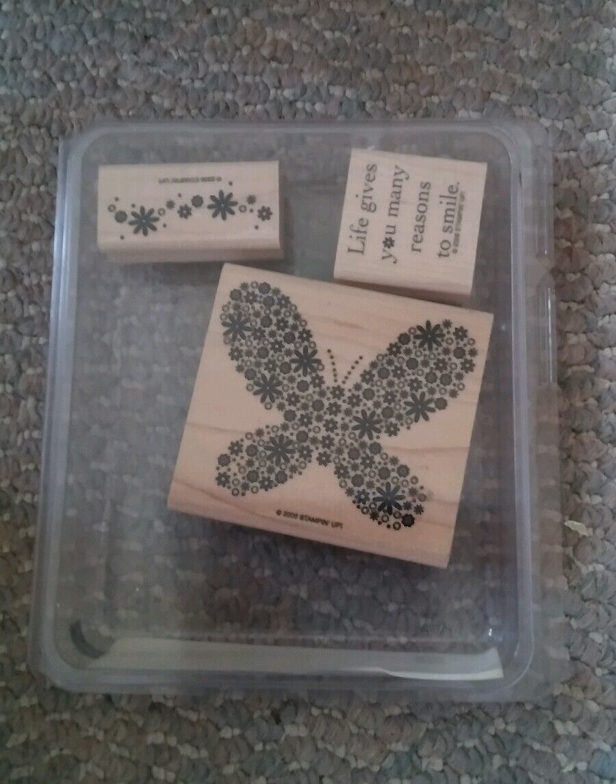 Vintage 2006 Stampin Up Reason to Smile 3 Stamp Set in Plastic Case - $25.00