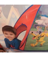 MICKEY&#39;S MAGIC Pop up PLAY TENT. Over 30 inches tall  BRAND NEW in box - $301.06 MXN