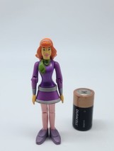 Scooby-Doo! DAPHNE Bend-Ems Bendable Action Figure 5&quot; Tall Collectible - £13.58 GBP