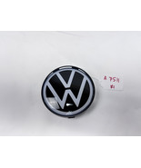 NICE OEM GENUINE 2021 2022 2023 2024 VW ID4 ID.4 FRONT OEM EMBLEM - $4,534.35 MXN
