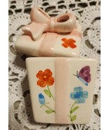 Ceramic Trinket Gift Box Cinnamon Red Hots Scented Candle 5in. Bows, But... - $12.77