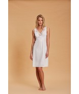 Petticoat Classical Wide Shoulder V-Neck Design Lace Women&#39;s Andra 84 - $24.73 CAD+