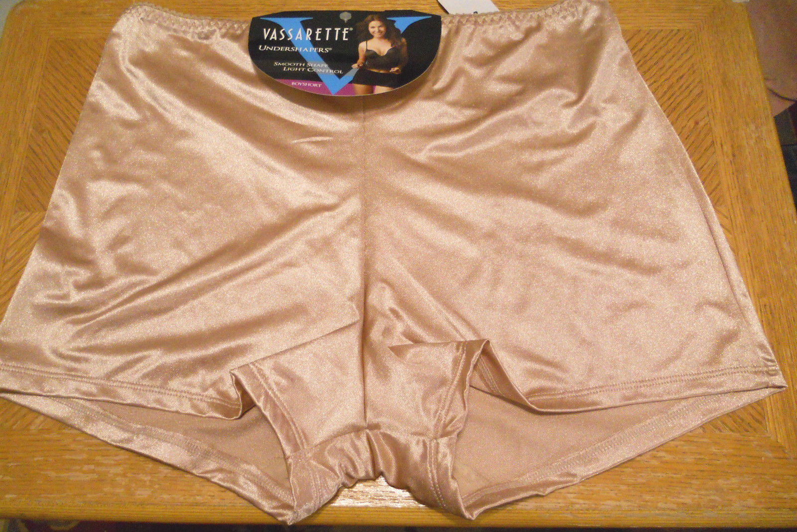 Vassarette Boyshorts Panties Sz 2X  NWT Beige - £9.02 GBP