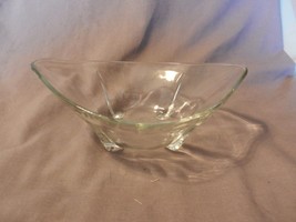 Vintage Clear Glass Footed Oval Serving Bowl Teardrop Design (M) - $40.00
