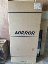 Brand New Lululemon Studio Mirror Home Gym with Stand &amp; 1-Year Subscription - €852,02 EUR