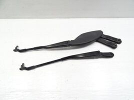 03 Mercedes R230 SL500 SL55 windshield wiper arm set - $29.99