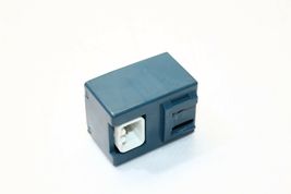 2004-2009 TOYOTA PRIUS REAR WIPER CONTROL MODULE P3018 image 6