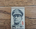US Stamp Douglas MacArthur 6c Used - $0.94