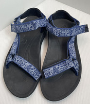 Womens Teva Blue Floral size 7 Pre Owned Sandals Shoes - £18.61 GBP
