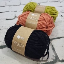 Maker Crate Yarn Lot of 3 Skeins Assorted Colors  - £14.01 GBP