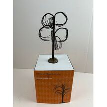 Dept 56 Creepy Craggy Tree 4057633 Bendable Halloween Village Accessory - $370.74 MXN