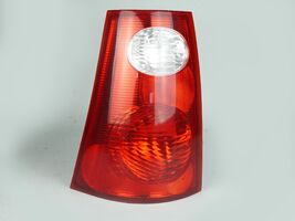 2001-2005 Ford Explorer 4Dr Sport Trac Tail Light Brake Stop Lamp Lh Rear - $84.18