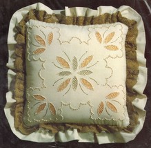 Vtg Janlynn Charmin Candlewicking Embroidery Royale Pillow Craft Kit 14&quot; x 14&quot; - £13.53 GBP