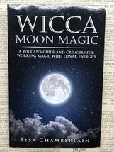 Wicca Moon Magic by Lisa Chamberlain 2016 Trade Paperback VG - £11.16 GBP
