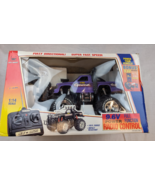 RARE Vintage New Bright RC 4x4 1:14 scale Cyclone Truck PURPLE NEW IN BOX - $4,639.69 MXN