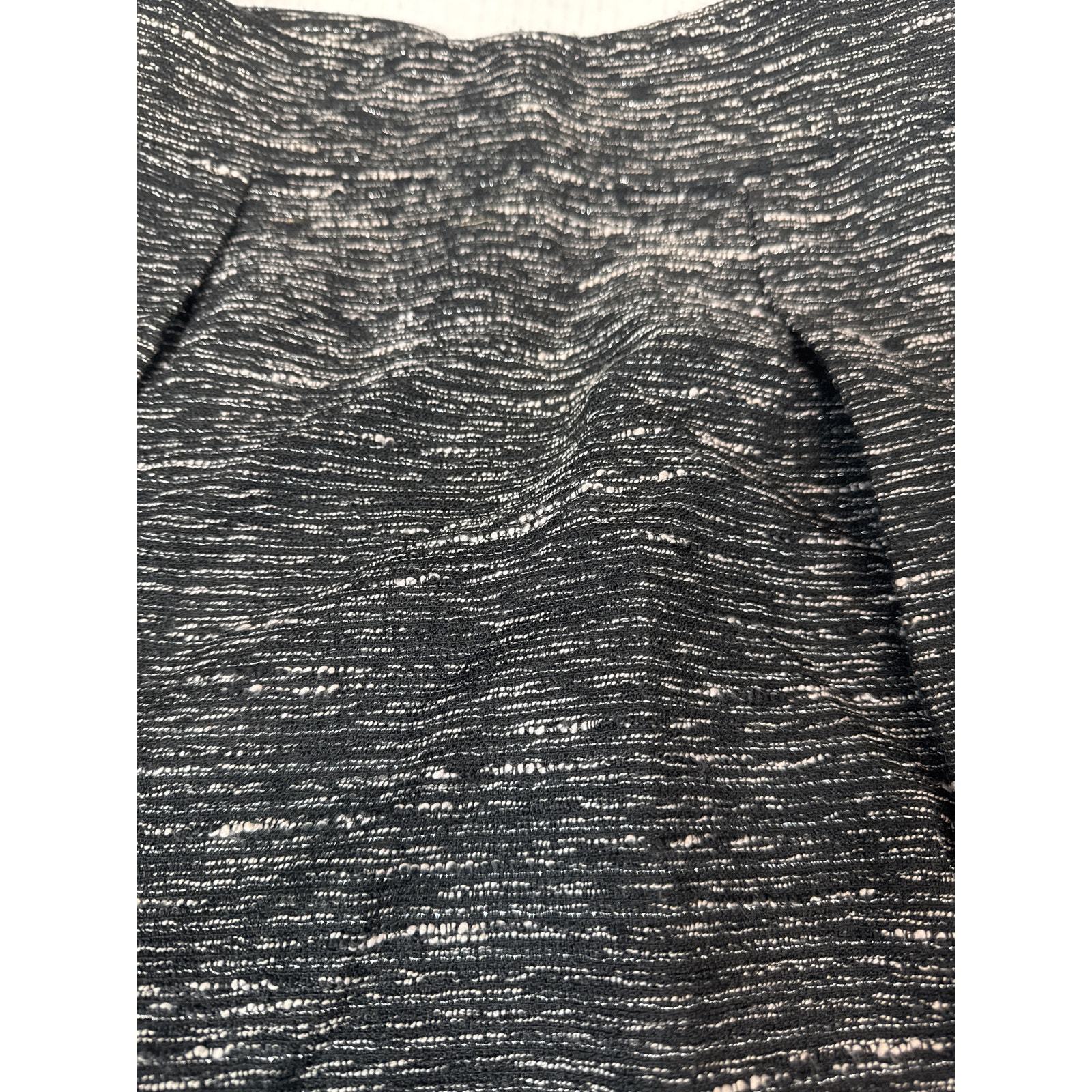 Ann Taylor LOFT Mini Skirt Womens Black Tweed Back Zip Silver Thread Size 2 Item image 3