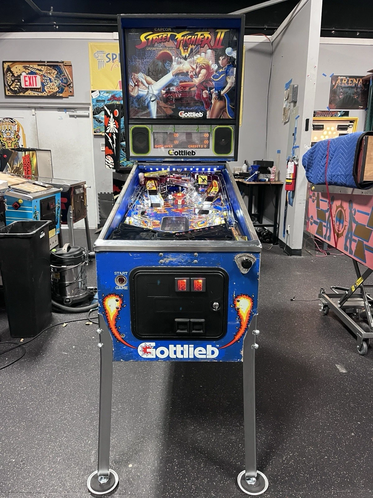 1993 PINBALL MACHINE STREET FIGHTER II LEDS PROFESSIONAL TECHS PLAYS GREAT - $9,400.00