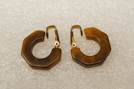 Vintage Costume Jewelry Butterscotch Hex Hoop Clip Bakelite Earrings - $14.84