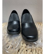 Clarks Bendables Thoughtful Q ladies slip on Block 2.5&quot; Heel NWOT 7 M - $31.50